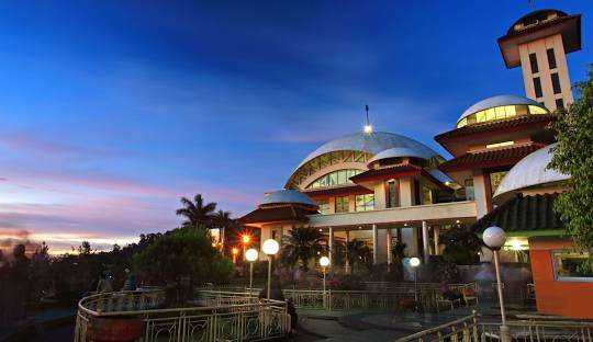 Masjid Atta'Awun Puncak Bogor